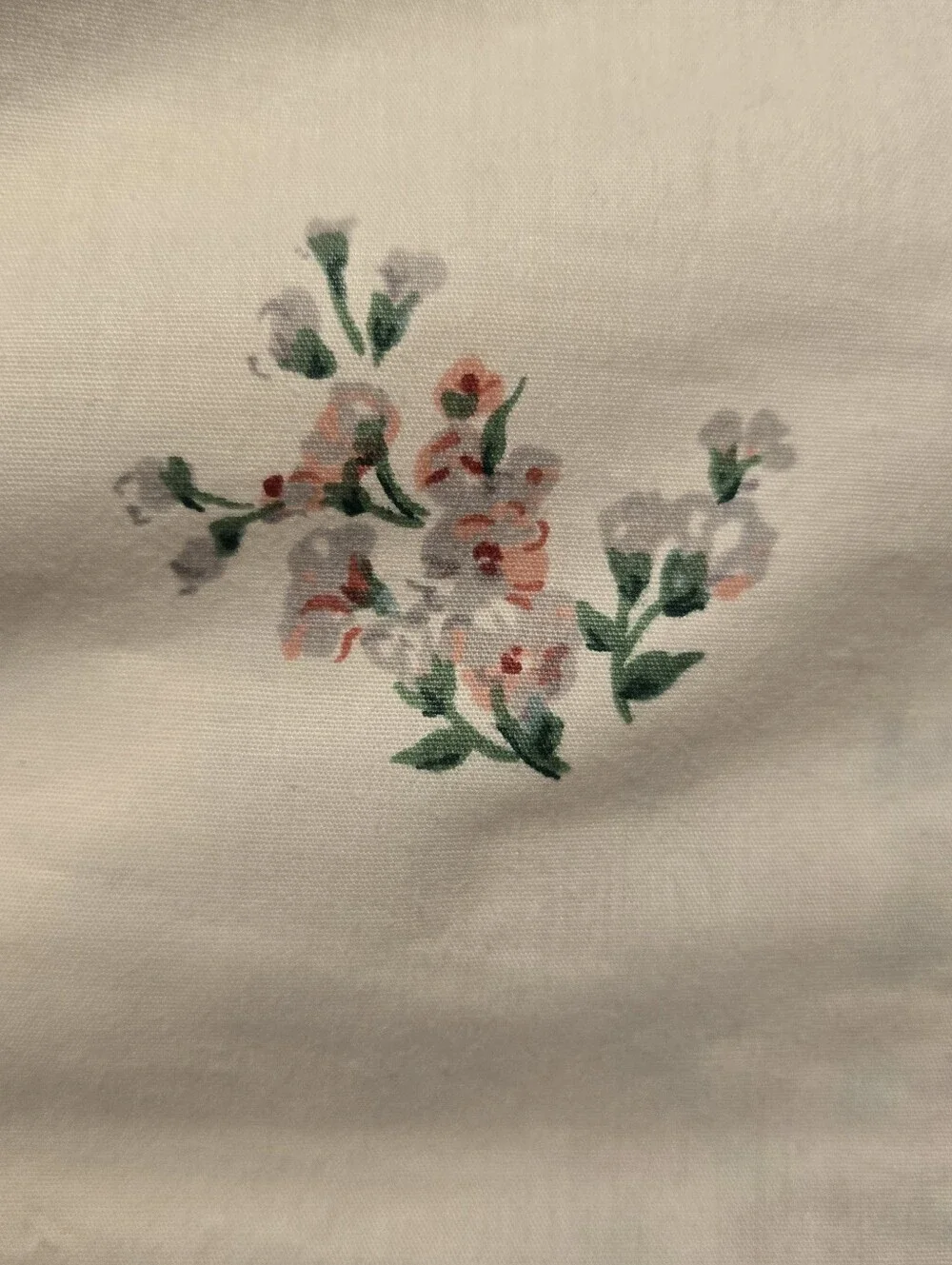 Croscill Vintage Ruffled Floral Twin Flat Sheet And Standard Pillow Case Only